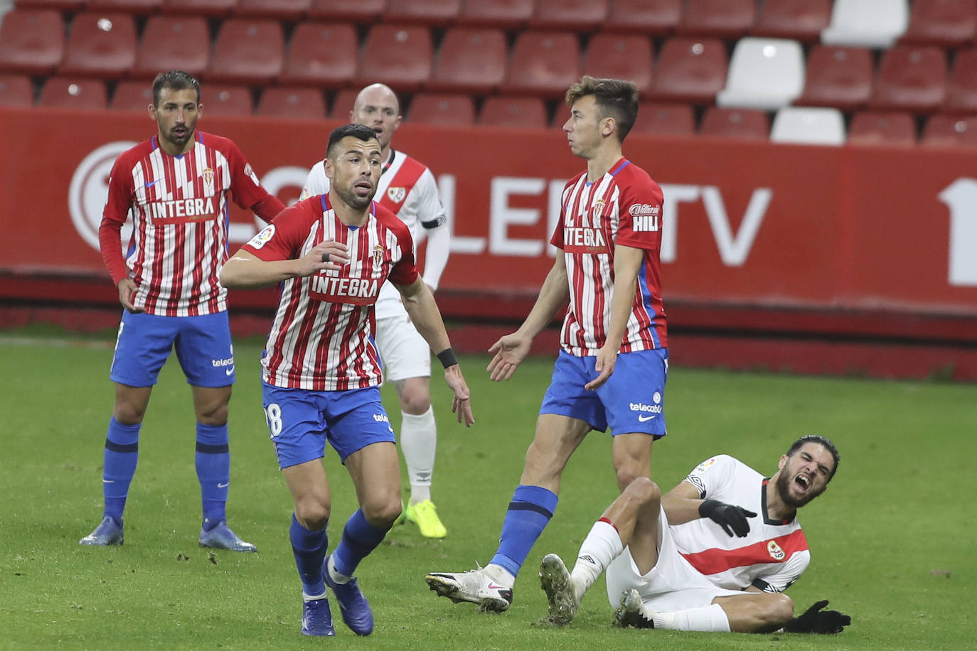 Fotos: Las mejores jugadas del Sporting - Rayo Vallecano