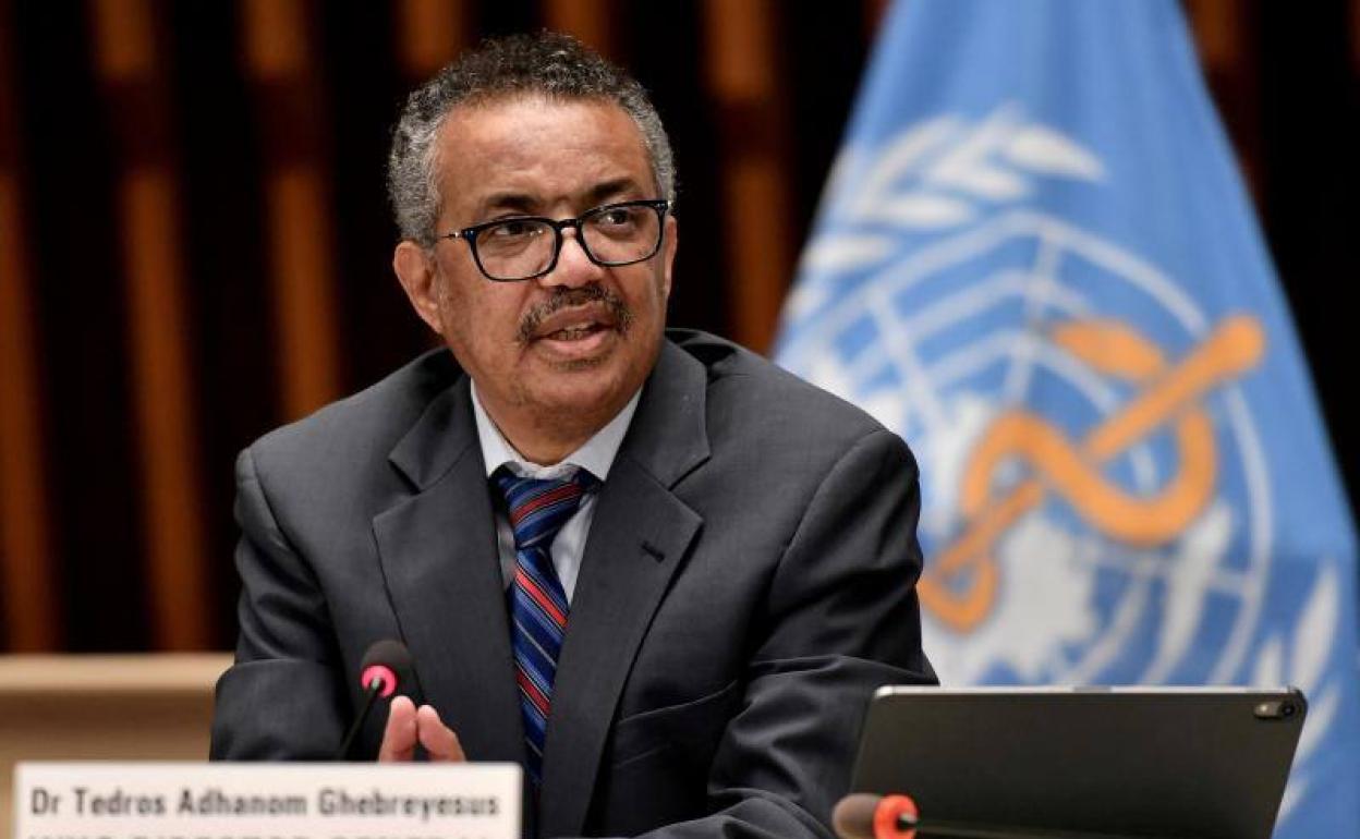 El director general de la OMS, Tedros Adhanom Ghebreyesus, quien ha estado en aislamiento por haber estado en contacto con un caso de covid-19