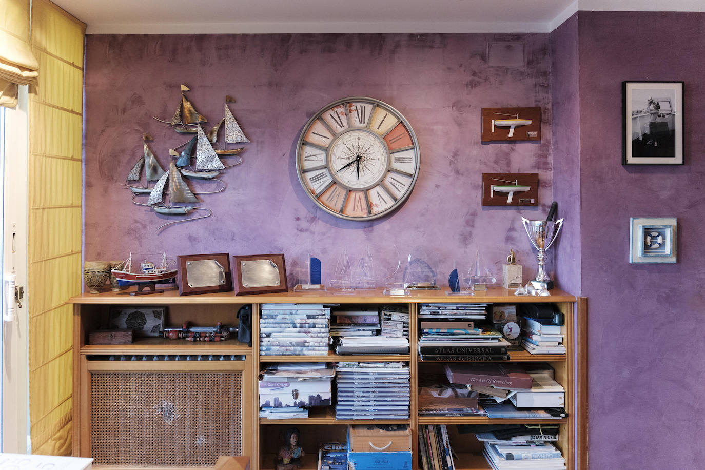 Tanto la casa como el acceso a la terraza se han acomodado para el desplazamiento en silla de ruedas.