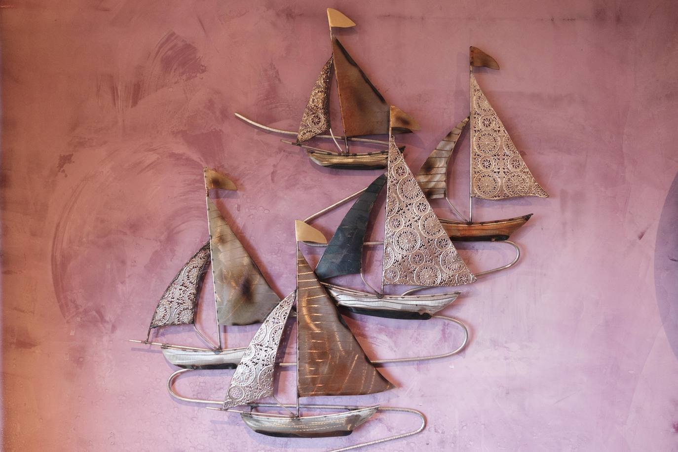 Tanto la casa como el acceso a la terraza se han acomodado para el desplazamiento en silla de ruedas.