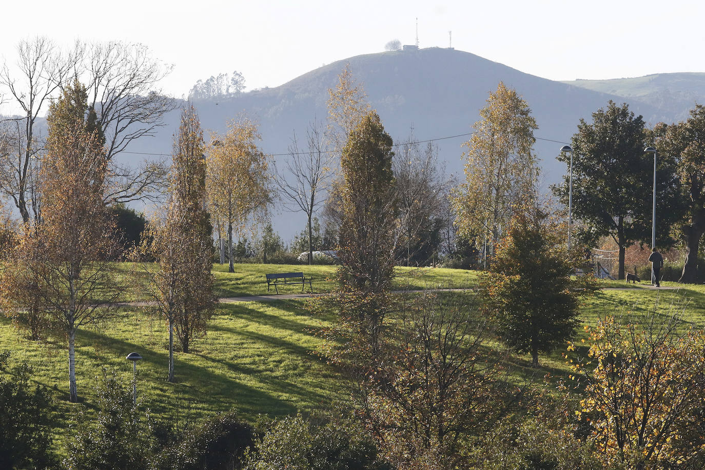 El ocre y el dorado del otoño tiñen los rincones del Principado que luce sus mejores galas también en esta estación.