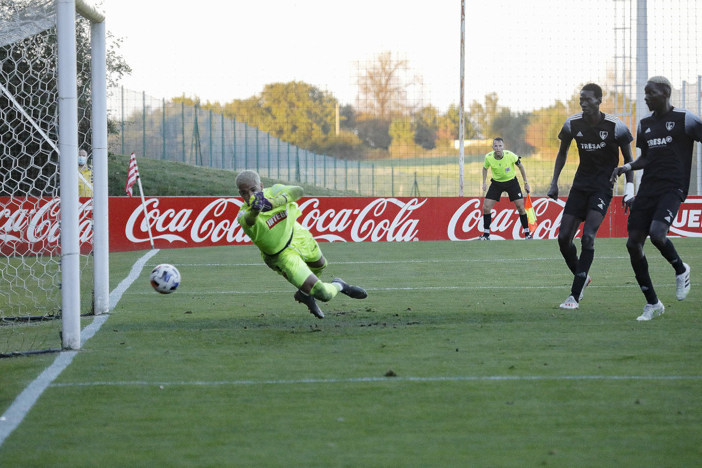 Fotos: Sporting B 1-1 Lealtad, en imágenes