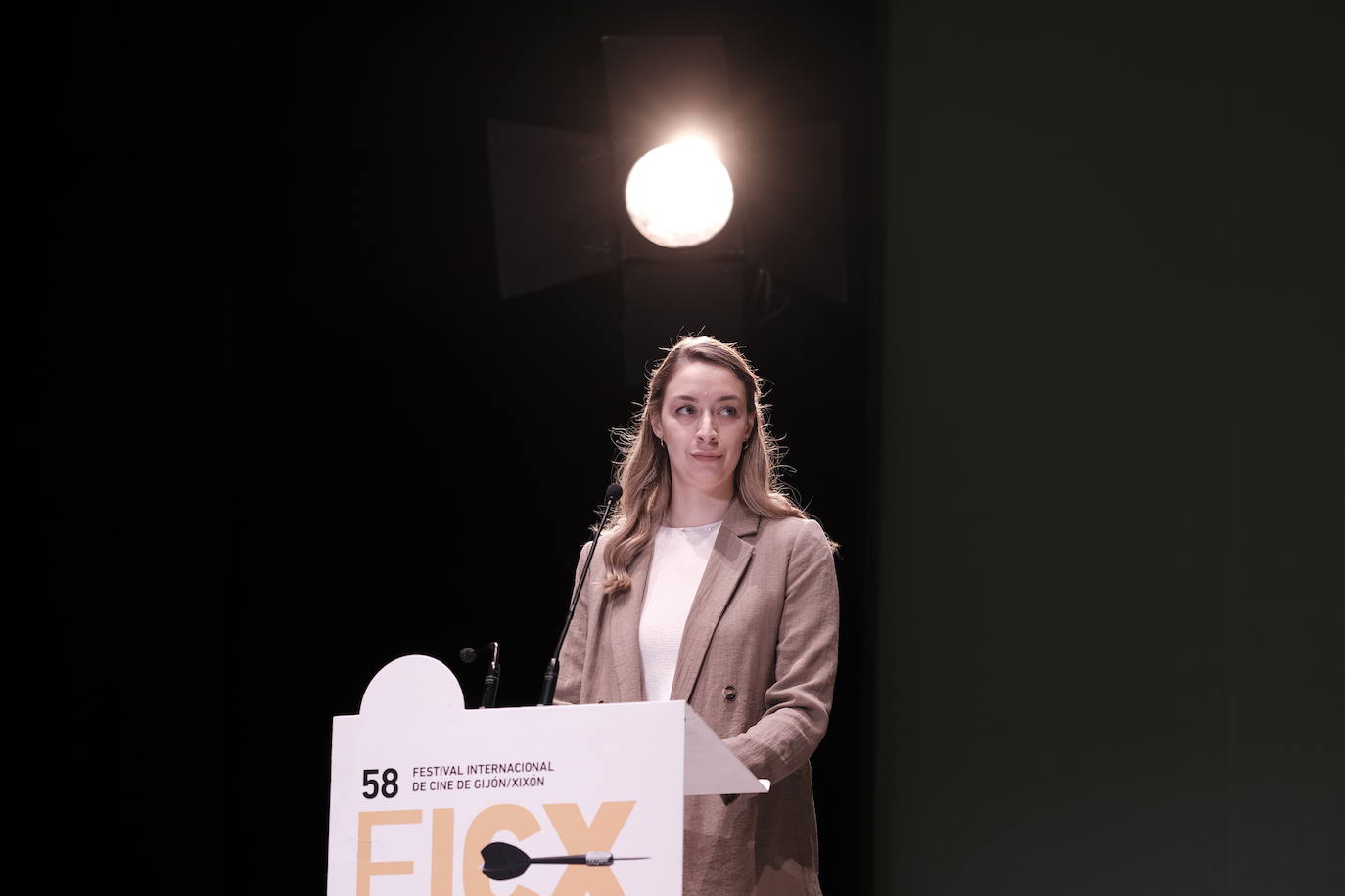 La asturiana Celia Viada Caso, mejor directora de Tierres en Trance, también brilla en un palmarés con mucho nombre de mujer