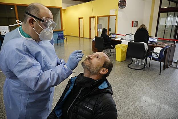 La Consejería de Salud, «sorprendida» por la baja participación en los cribados