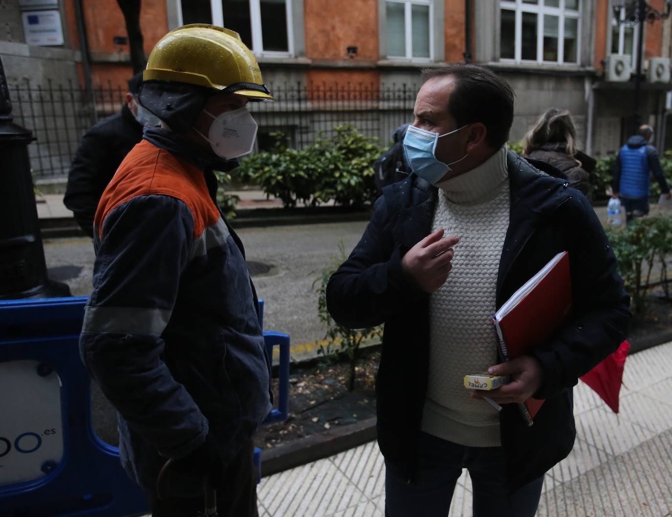 Fotos: Nueva jornada de reunión y asambleas en Arcelor