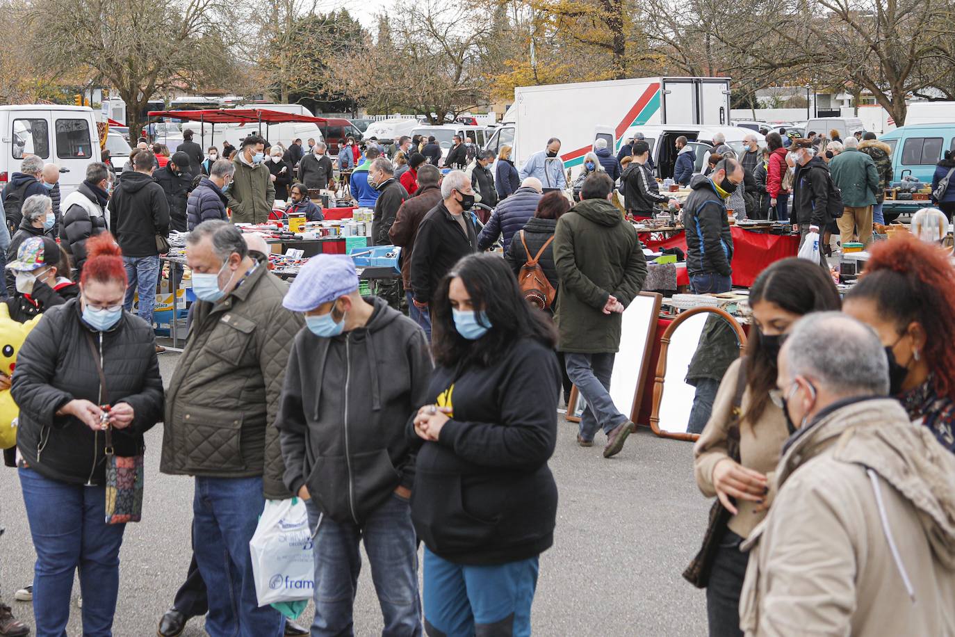 Fotos: Calles a rebosar en Gijón y Oviedo