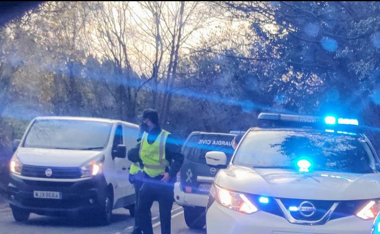 Fallece un ciclista de 49 años mientras circulaba por el Alto de la Miranda, en Llanera