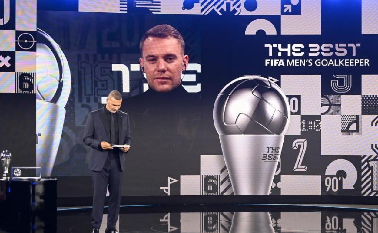 Manuel Neuer, mejor portero, interviene por vía telemática. 