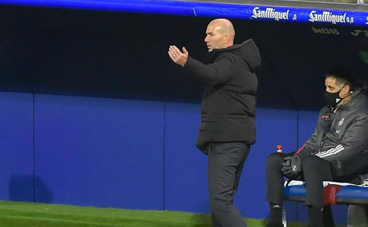 Zidane, durante el Eibar-Real Madrid.