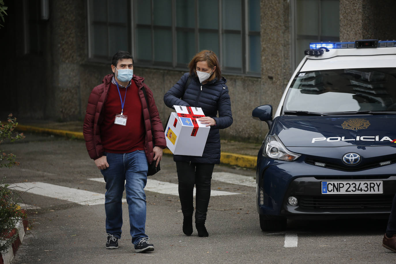 El Sespa administrará a lo largo del día 320 dosis al 95% de los usuarios y a los trabajadores del turno dominical en la residencia gijonesa