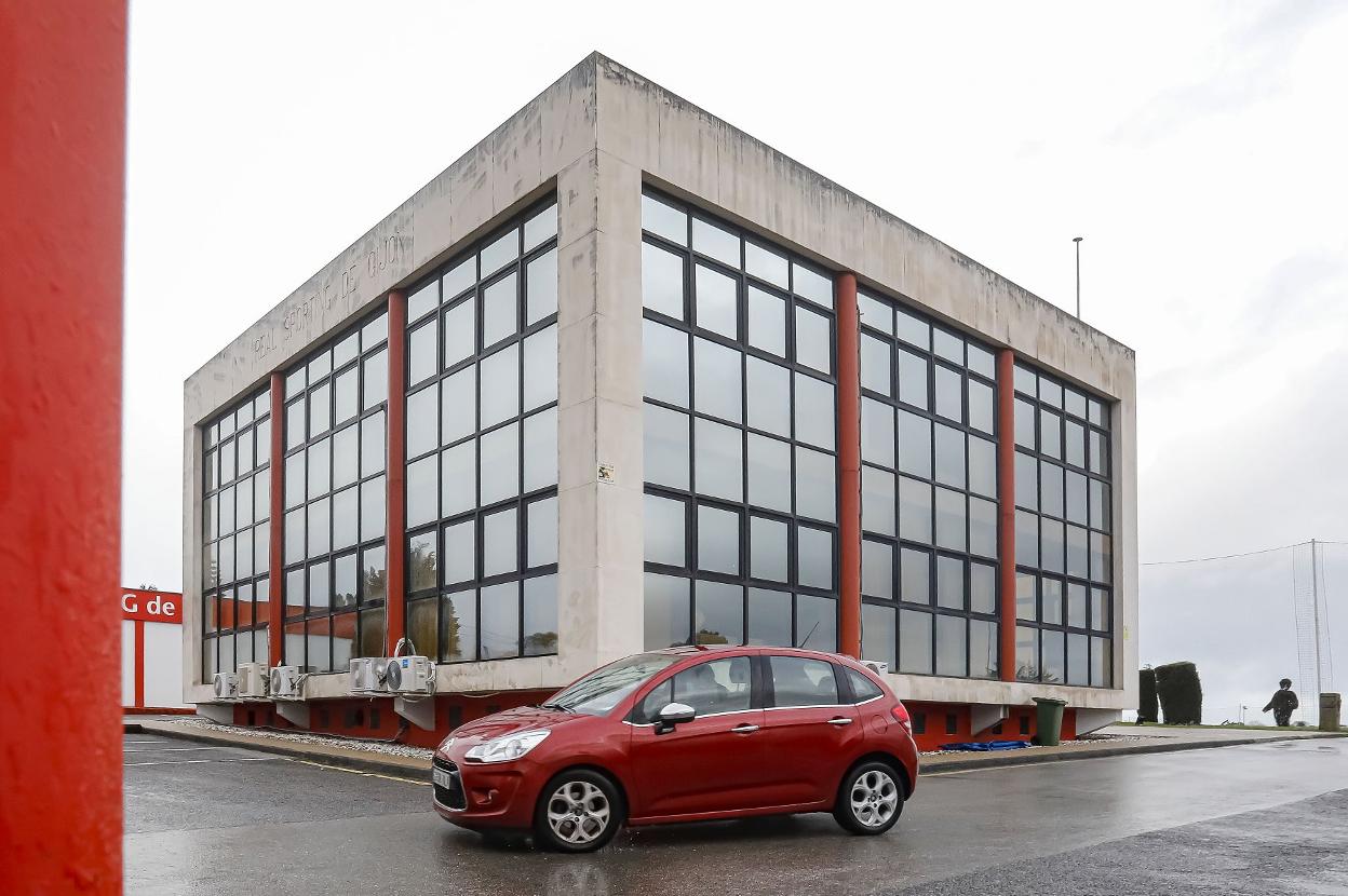 Las oficinas de Mareo estaban ayer vacías. 