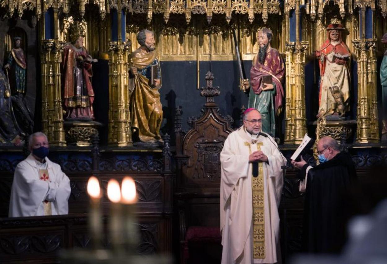 Sanz Montes, durante la homilía en la misa de Año Nuevo. 