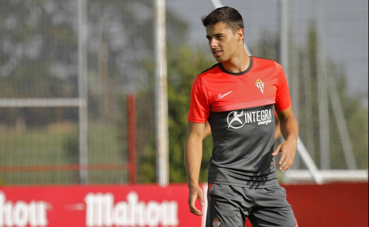 Gaspar, en un entrenamiento del Sporting.