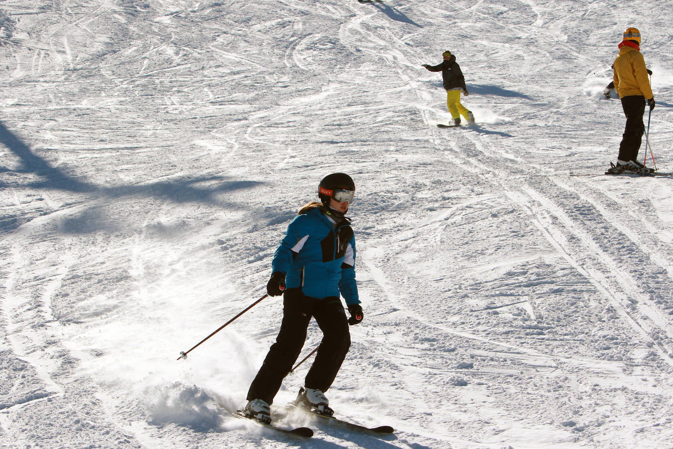 Gran afluencia en la estación de esquí en el Día de Reyes. Completó su aforo diario de 1.200 personas antes del mediodía