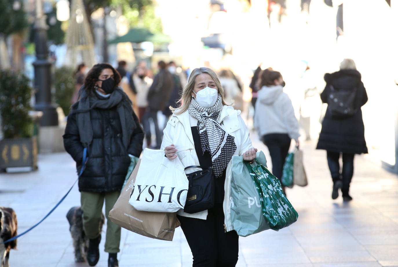 Enero comienza con rebajas en los comercios