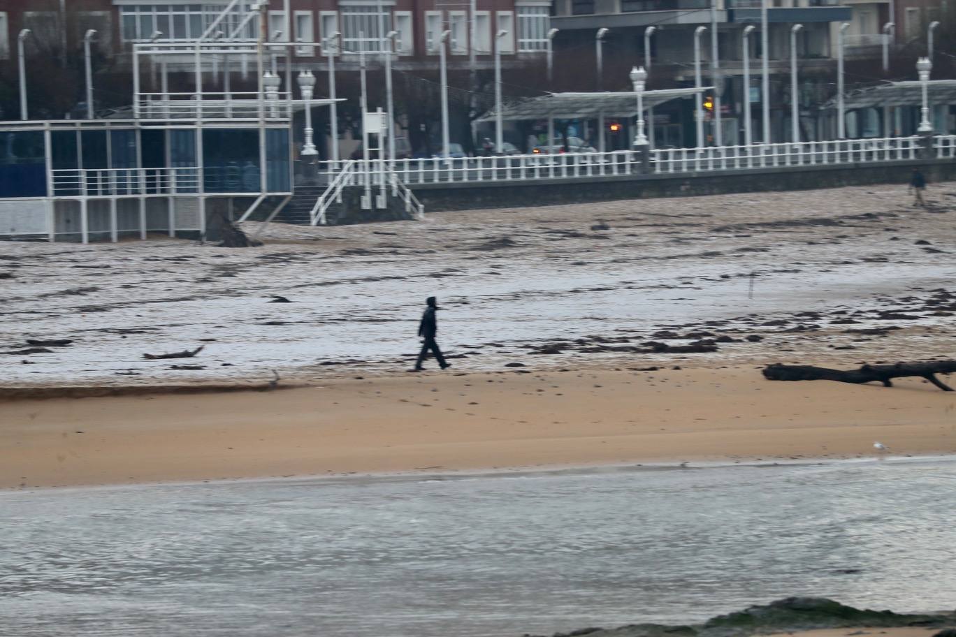 La borrasca deja nevadas y mucho frío en la región, que permanecerá en alerta todo el fin de semana.