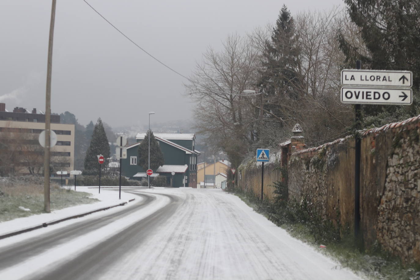 La borrasca deja nevadas y mucho frío en la región, que permanecerá en alerta todo el fin de semana.