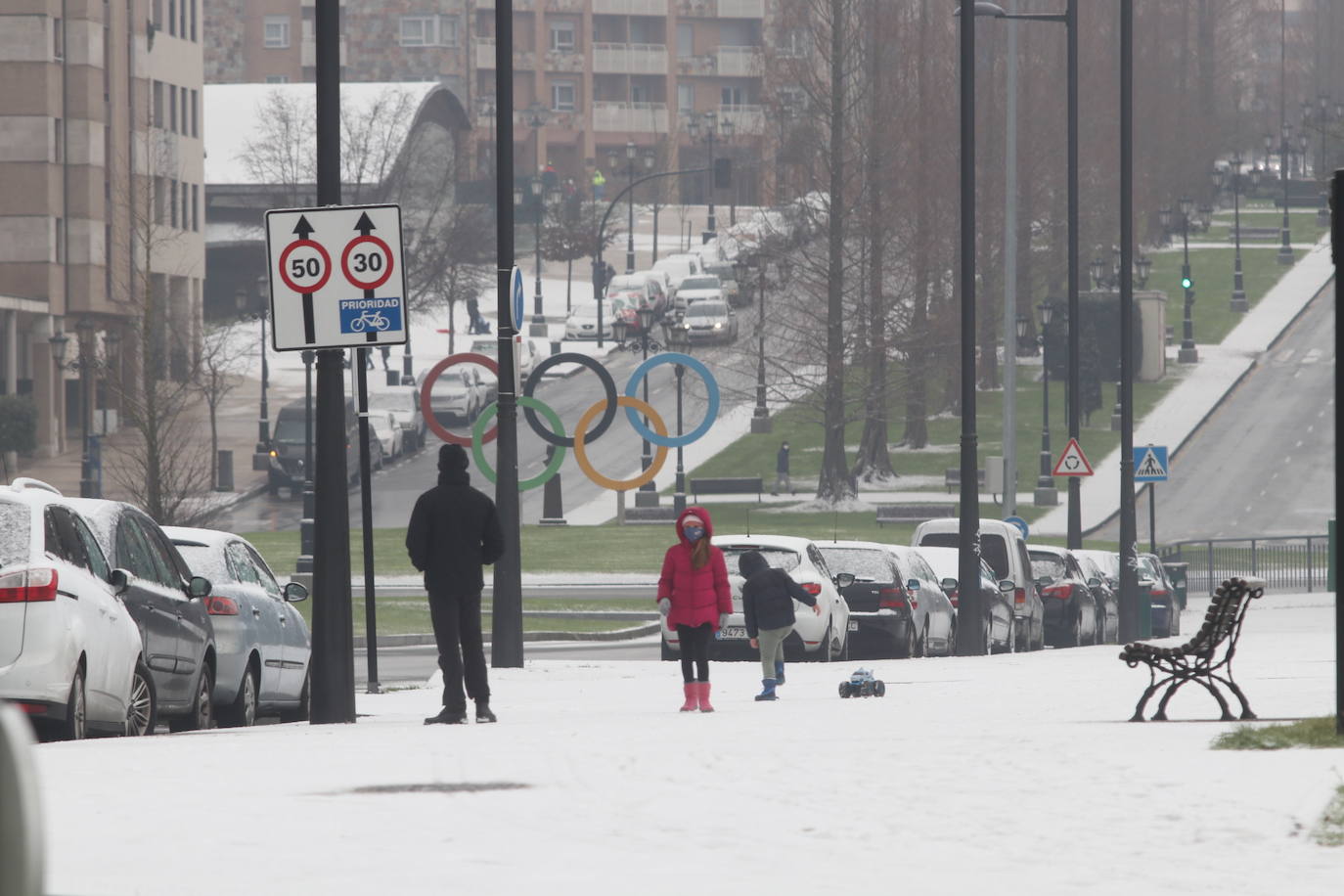 La borrasca deja nevadas y mucho frío en la región, que permanecerá en alerta todo el fin de semana.