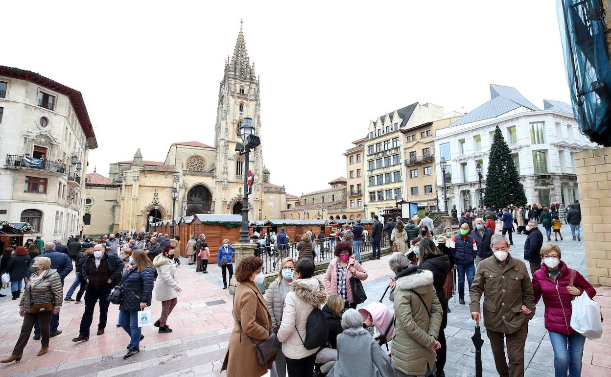 La oposición urge al Principado los cien millones de euros previstos en el fondo de rescate