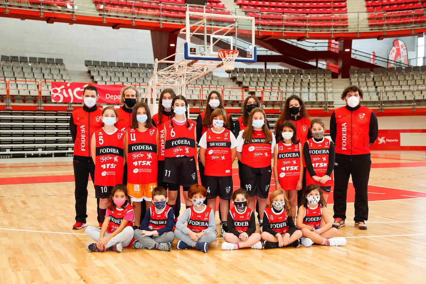 El club de baloncesto gijonés reivindica el deporte como actividad esencial y reclama el regreso de las competiciones