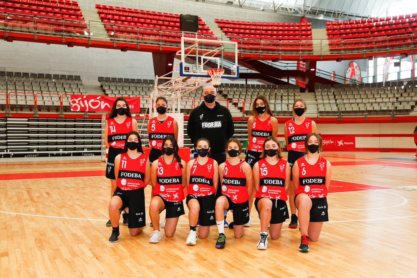 El club de baloncesto gijonés reivindica el deporte como actividad esencial y reclama el regreso de las competiciones