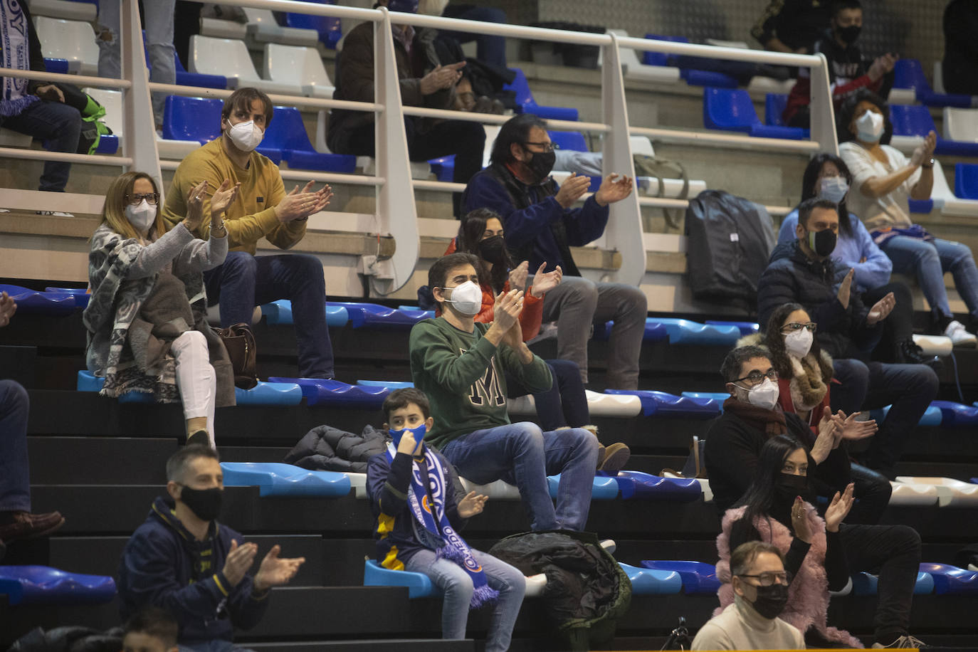 El equipo de Natxo Lezkano se impuso al Ourense tras un ajustado final en el que los gallegos estuvieron a punto de aguarle el estreno de año a los azules