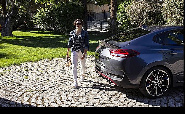 El coche de Ana Carrasco: «Suelo usar colores que no llamen mucho la atención»