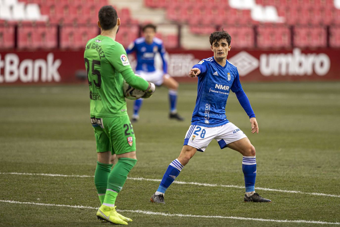 Fotos: Logroñés 0-0 Real Oviedo, en imágenes