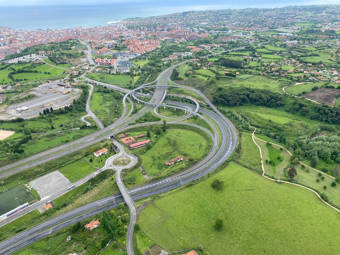 Enlace de la ronda sur con la autovía minera 