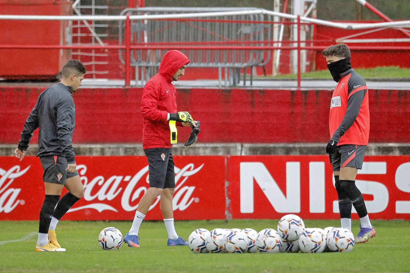 Los sportinguistas preparan su próximo partido ante el Cartagena