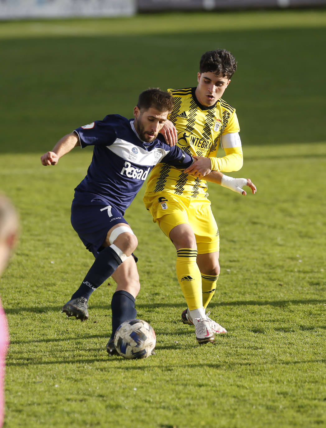 Partido disputado este domingo en Miramar entre el Marino y el filial del Oviedo.