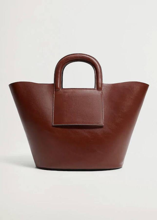 Bolso shopper con bolsillo exterior de Mango, 39,99 euros.