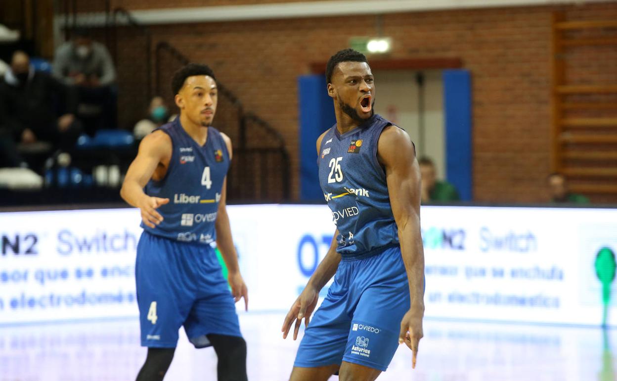 El Liberbank Oviedo vence cómodamente al Cáceres y se asegura la permanencia
