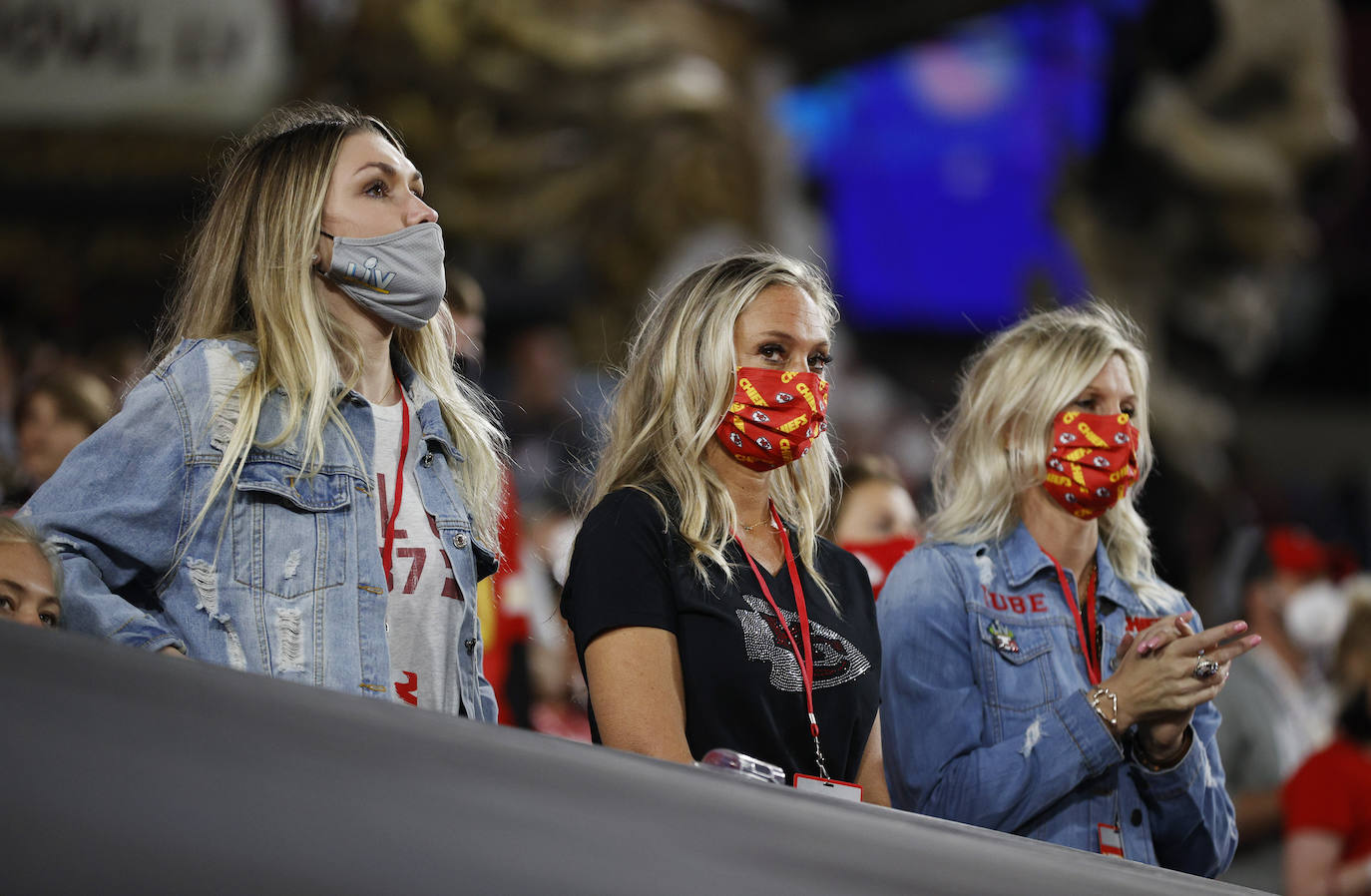 La Super Bowl de la pandemia terminó, en lo deportivo, con una aplastante y merecida victoria de los Buccaneers de Tampa sobre los Chiefs de Kansas City, por 31 a 9, que les vale a los de Florida su segundo título, 19 años después del primero | The Weeknd fue el artista canadiense encargado de protagonizar el espectáculo del intermedio