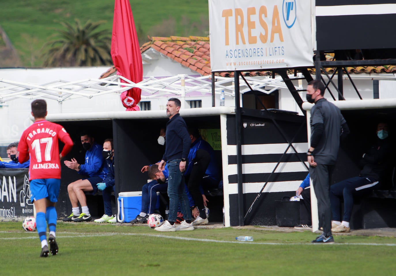 Duelo asturiano este domingo en Villaviciosa entre el Lealtad y el Sporting B. 