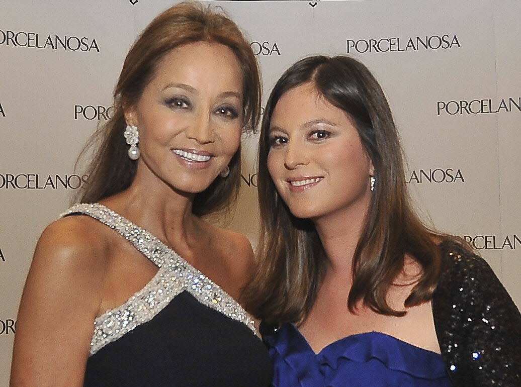 Isabel Preysler celebra el jueves su 70 cumpleaños. Saltó a la fama hace ya cinco décadas, cuando contrajo matrimonio con Julio Iglesias y a día de hoy la socialité continúa siendo uno de los mayores iconos de la elegancia. 