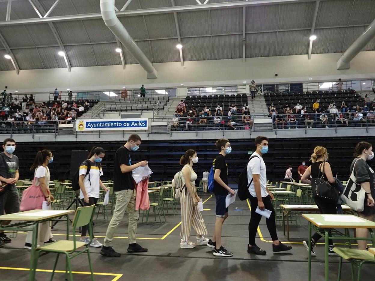 Prueba de acceso a la Universidad celebrada el pasado verano en el pabellón de El Quirinal. 