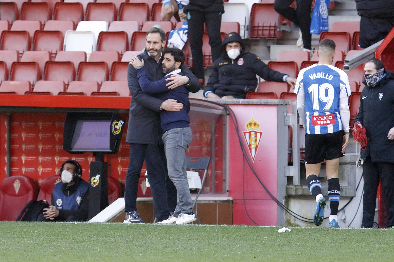 El Sporting suma un punto ante el gran candidato al ascenso esta temporada y sigue invicto en su estadio