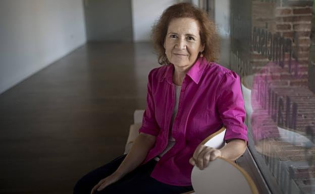 Margarita del Val: «Las personas vacunadas serán asintomáticas, pero potencialmente contagiosas»