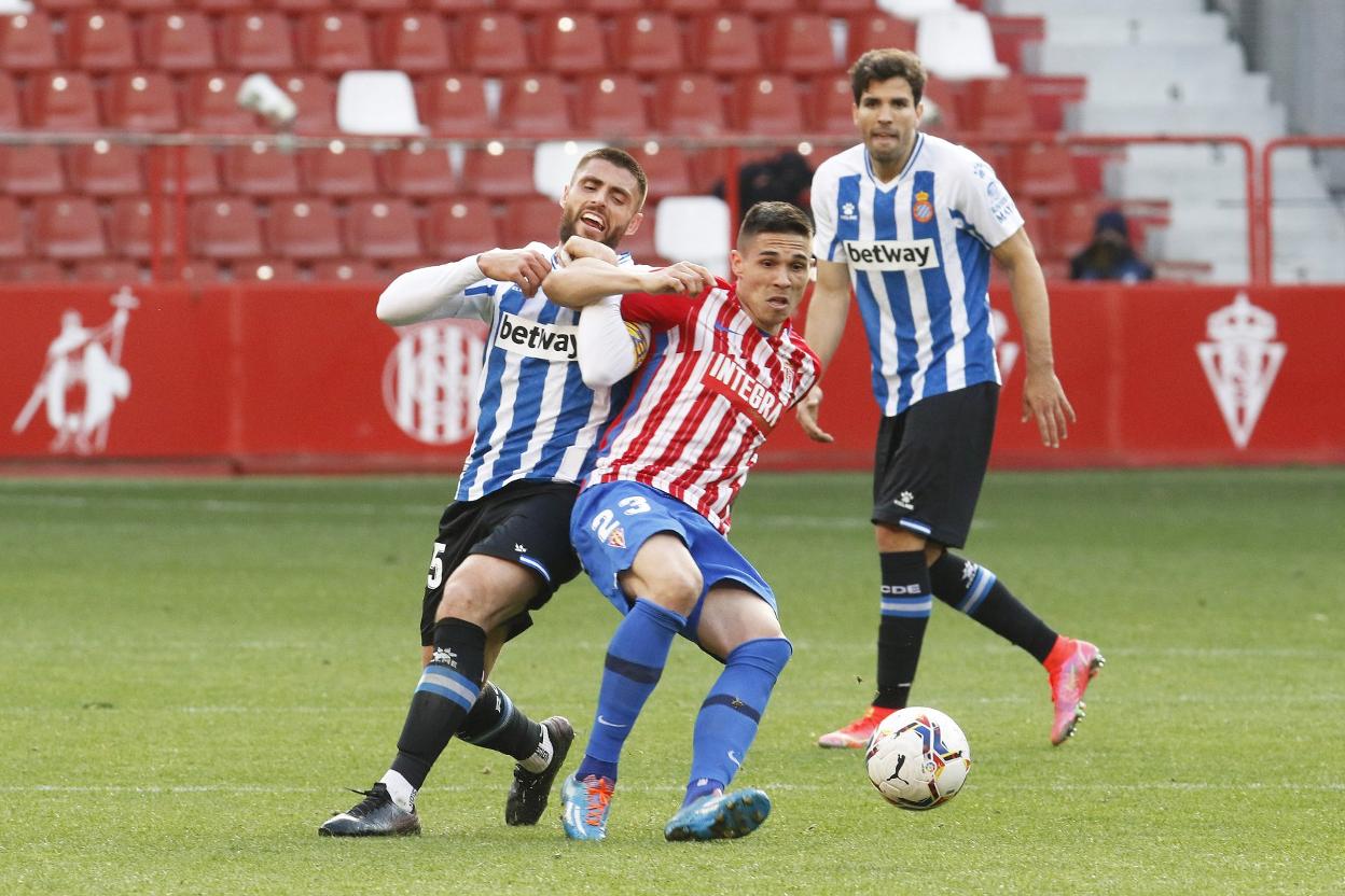 Djurdjevic, baja en Ponferrada, pugna con David López. 