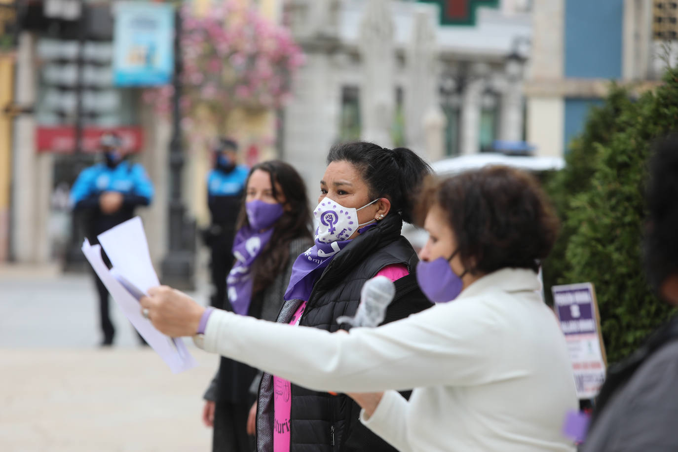 Concentraciones feministas en Gijón, Oviedo, Avilés, Siero y Colunga para presentar la protesta del Día Internacional de las Mujeres
