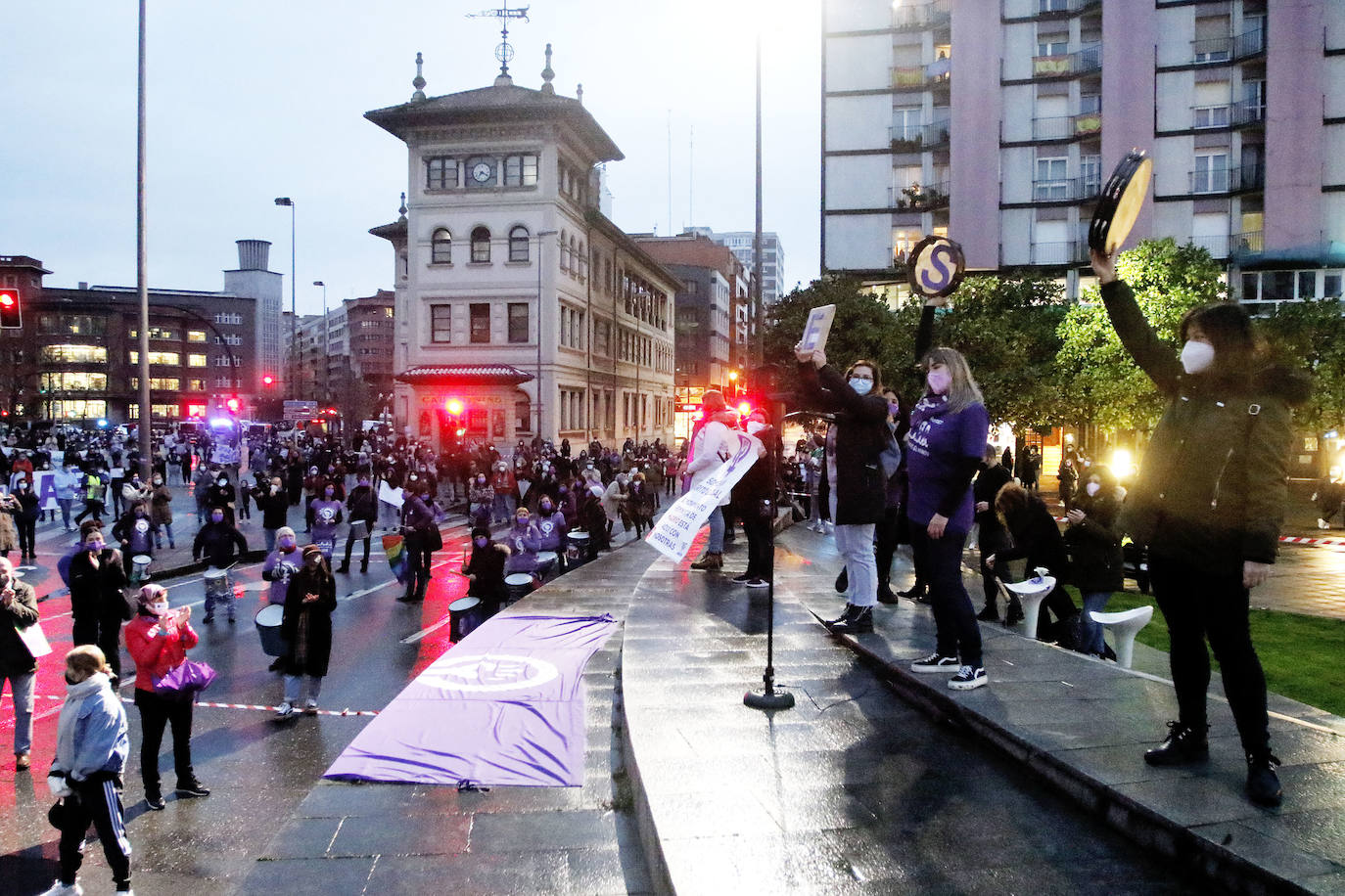 Gijón clama contra la desigualdad