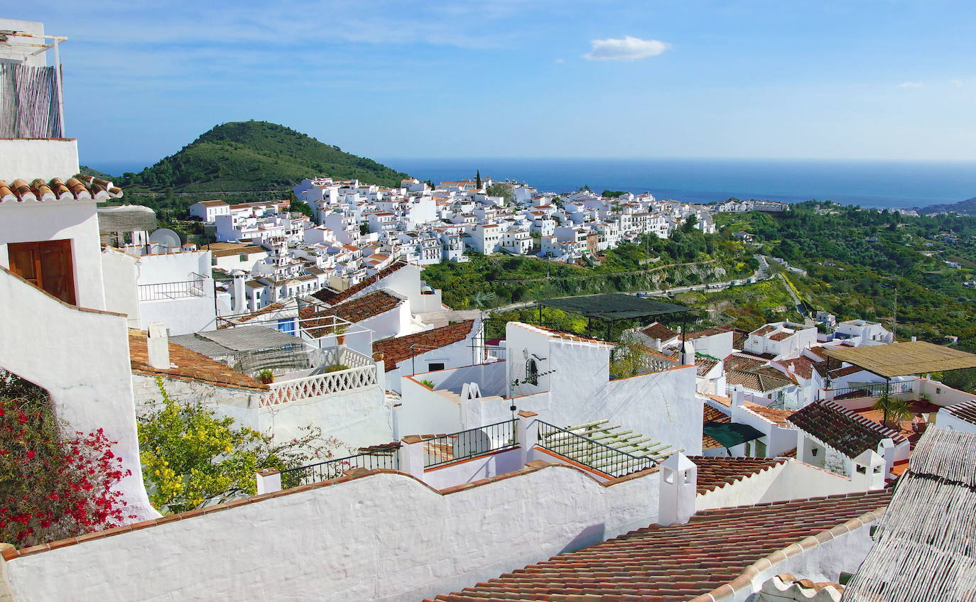 3. Frigiliana (Málaga), con 64.310 búsquedas mensuales