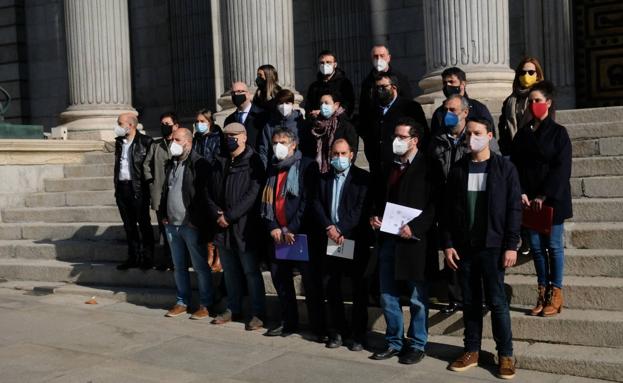 El Principado espera que la sentencia sobre el asturiano haga «cambiar de actitud» al PP