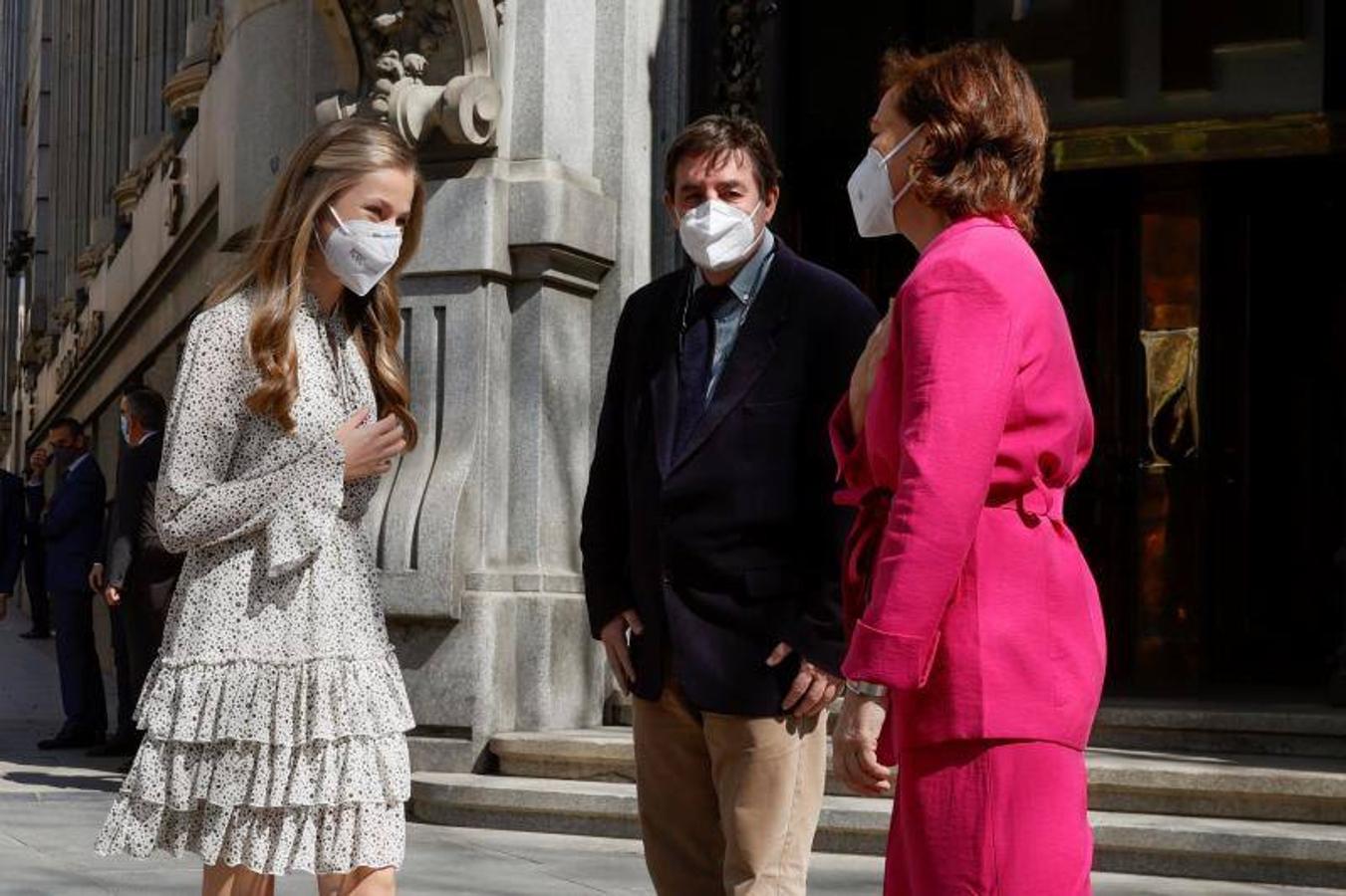 La Princesa Leonor ha presidido hoy su primer acto en solitario de su trayectoria institucional, la conmemoración del 30 aniversario del Instituto Cervantes. Ha estado acompañada por la vicepresidenta primera del Gobierno, Carmen Calvo y por el director del Instituto Cervantes, Luis García Montero