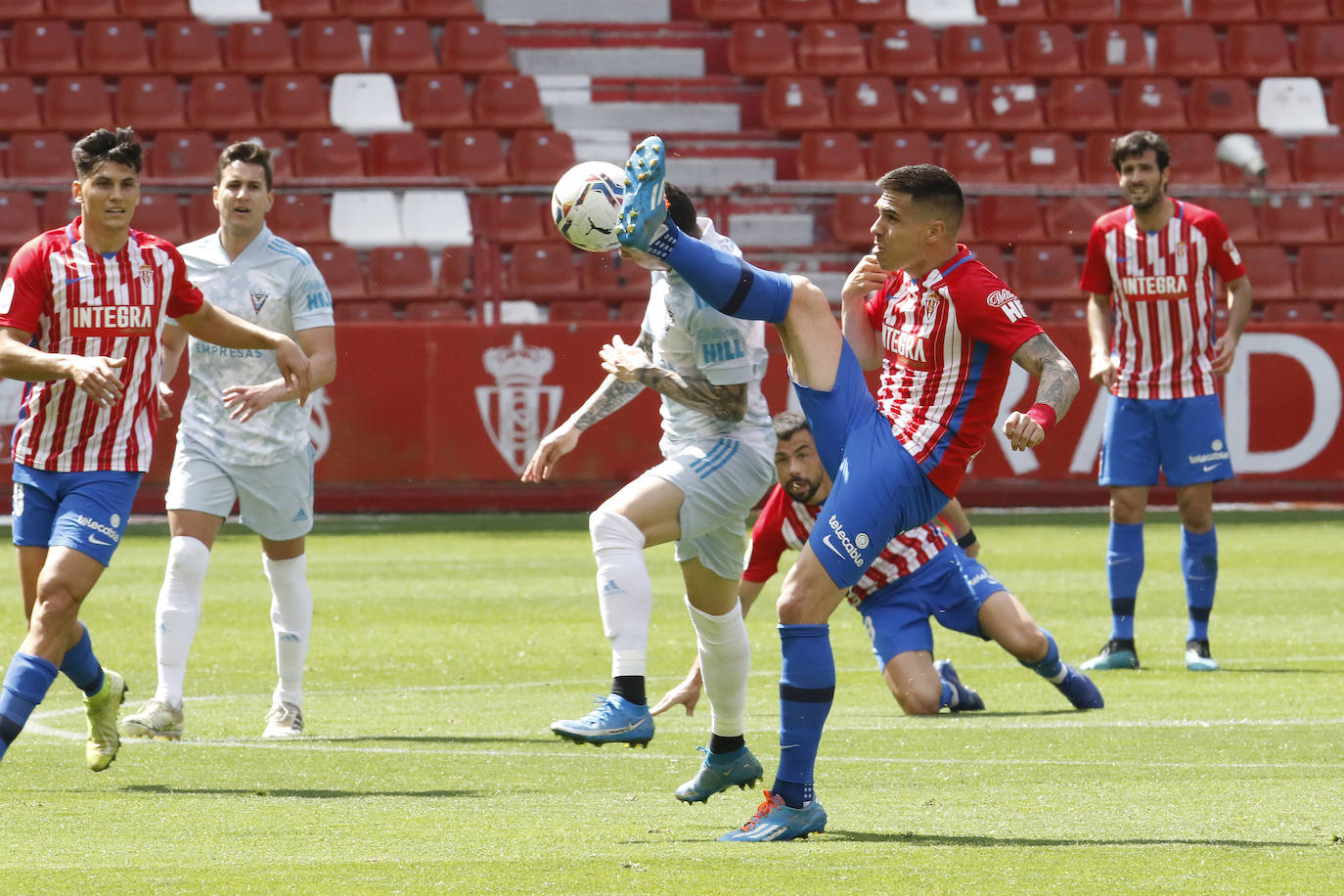 Fotos: Las mejores jugadas del Sporting 1-2 Mirandés