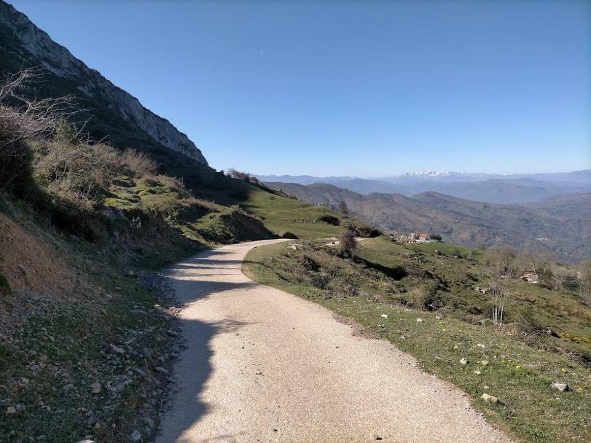 Fotos: Ruta al Pico Peñamayor desde Les Praeres