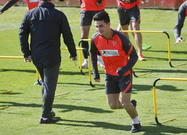 Sporting | Manu García busca recuperar su sitio