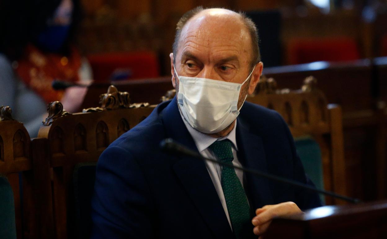 Juan Cofiño, en la Junta General.