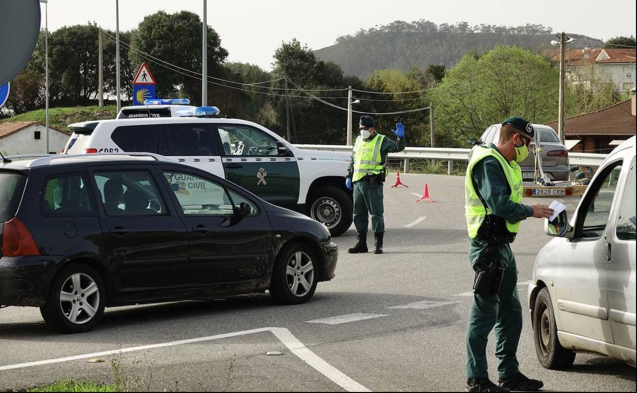 Controles de la Guardia Civil.